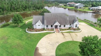 7012 Captains Cove, Lake Charles, LA 70605