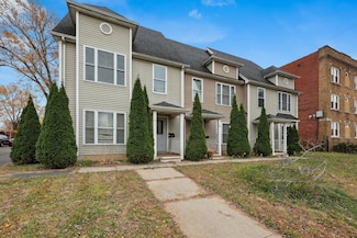 8 Sterling St, Hartford, CT 06112