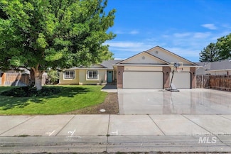 172 W Spicewood Dr, Meridian, ID 83646