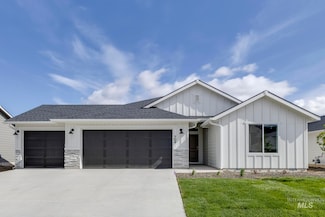 704 W Snowy Owl St, Kuna, ID 83634