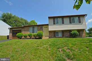 6908 Dunnigan Dr, Clinton, MD 20735