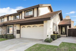 1002 W Badger Pass Ln, Orange, CA 92865