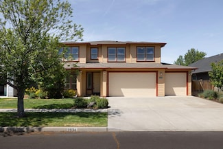 2934 NE Dogwood Dr, Bend, OR 97701
