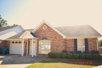 5854 Huntington Dr, Bastrop, LA 71220