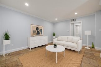 3402 Garrott St Unit 13, Houston, TX 77006