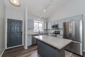 328 Pine St, Cannon Falls, MN 55009