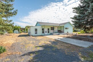 237 Adrian Ave NW, Soap Lake, WA 98851