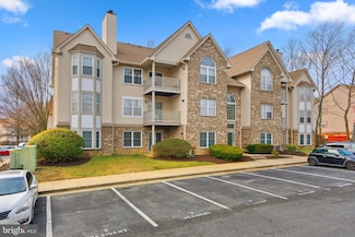 9815 Lake Pointe Ct Unit 104, Upper Marlboro, MD 20774
