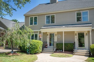 140 Brickett Hill Cir Unit 140, Haverhill, MA 01830