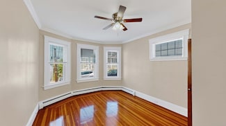 5 Ropes St Unit 1, Salem, MA 01970