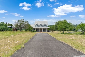 103 Saddle View Dr, Boerne, TX 78006
