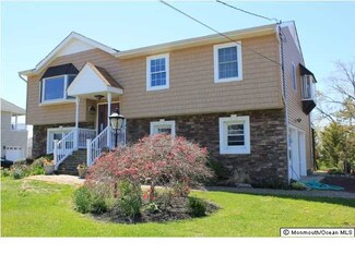 64 Monmouth Pkwy, Monmouth Beach, NJ 07750