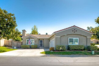 2169 Fiori Dr, Vista, CA 92084