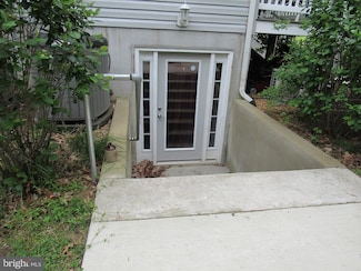 39140 Dent Rd Unit 1, Avenue, MD 20609