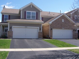 6N345 Whitmore Cir Unit B, Saint Charles, IL 60174