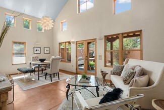 208 1/2 E Santa fe Ave, Santa Fe, NM 87505