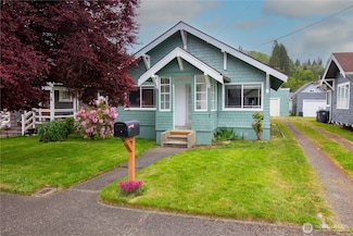 231 Karr Ave, Hoquiam, WA 98550