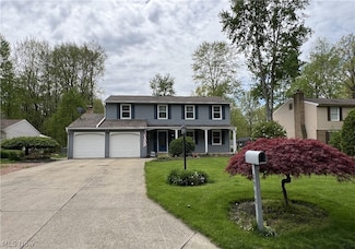 8908 Sherwood Dr NE, Warren, OH 44484