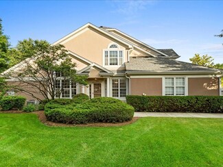 3065 Lexington Ln Unit 17L41, Glenview, IL 60026