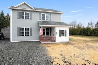 16 Cook Rd, Saint Albans, VT 05478