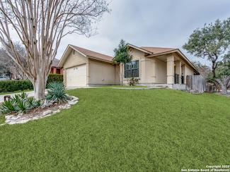 6303 Maverick Trail Dr, San Antonio, TX 78240