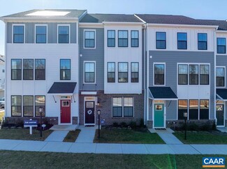 2846 Sweetbay St, Charlottesville, VA 22902