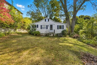 13 Darien Rd, Carmel, NY 10512