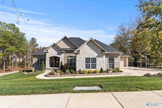 21 Scenic Loop Rd SE, Huntsville, AL 35803