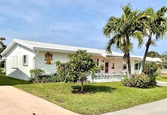 113 SW 8th Ct, Boynton Beach, FL 33426