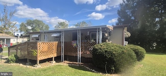 8774 Breinig Run Cir, Breinigsville, PA 18031