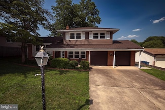 230 Aronimink Dr, Newark, DE 19711
