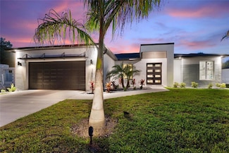 24470 SW Kingsway Cir, Punta Gorda, FL 33983