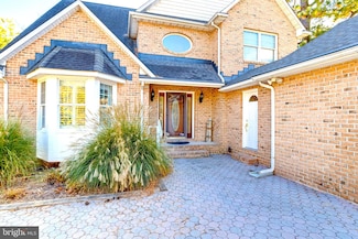 1432 Shore Rd, Middle River, MD 21220