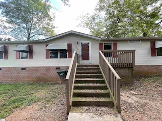 108 Red Row St, Easley, SC 29640