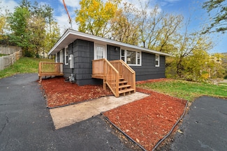 1034 40th Ave NE, Columbia Heights, MN 55421