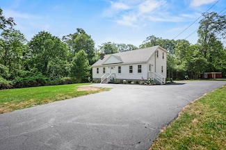 128 Dana Rd, Oxford, MA 01540