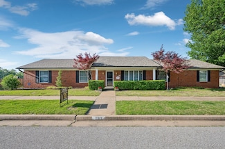 7912 E 53rd St, Tulsa, OK 74145