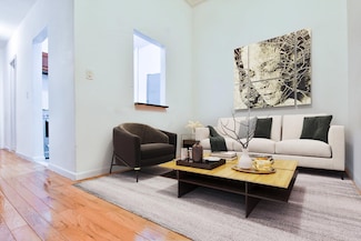 210 E 38th St Unit 1-A, New York, NY 10016