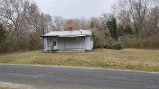 25816 Nottoway Ave, Petersburg, VA 23803
