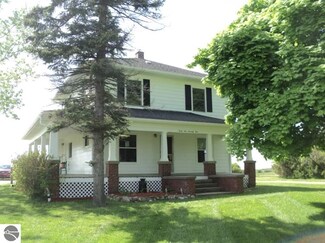 4675 N Whiteville Rd, Rosebush, MI 48878