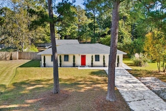 911 Veneda Ct, Myrtle Beach, SC 29579