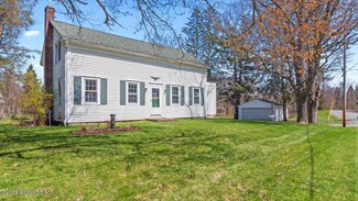 264 Poyneer Rd, Nassau, NY 12123