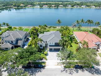 15546 SW 17th St, Weston, FL 33326
