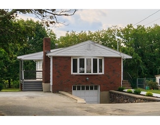67 Vine St, Saugus, MA 01906