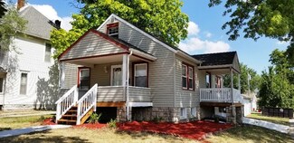 300 W 4th St, Cameron, MO 64429