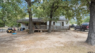 106 Winter Ln, Mabank, TX 75156