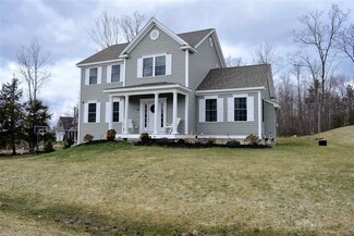 82 Jenkins Farm Rd, Chester, NH 03036