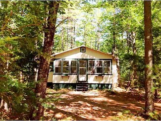 75 Kennetts Point Rd, West Newfield, ME 04095