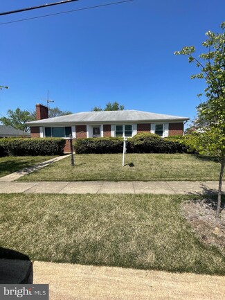 2018 Jameson St, Temple Hills, MD 20748