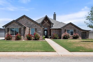 820 13th St, Wolfforth, TX 79382